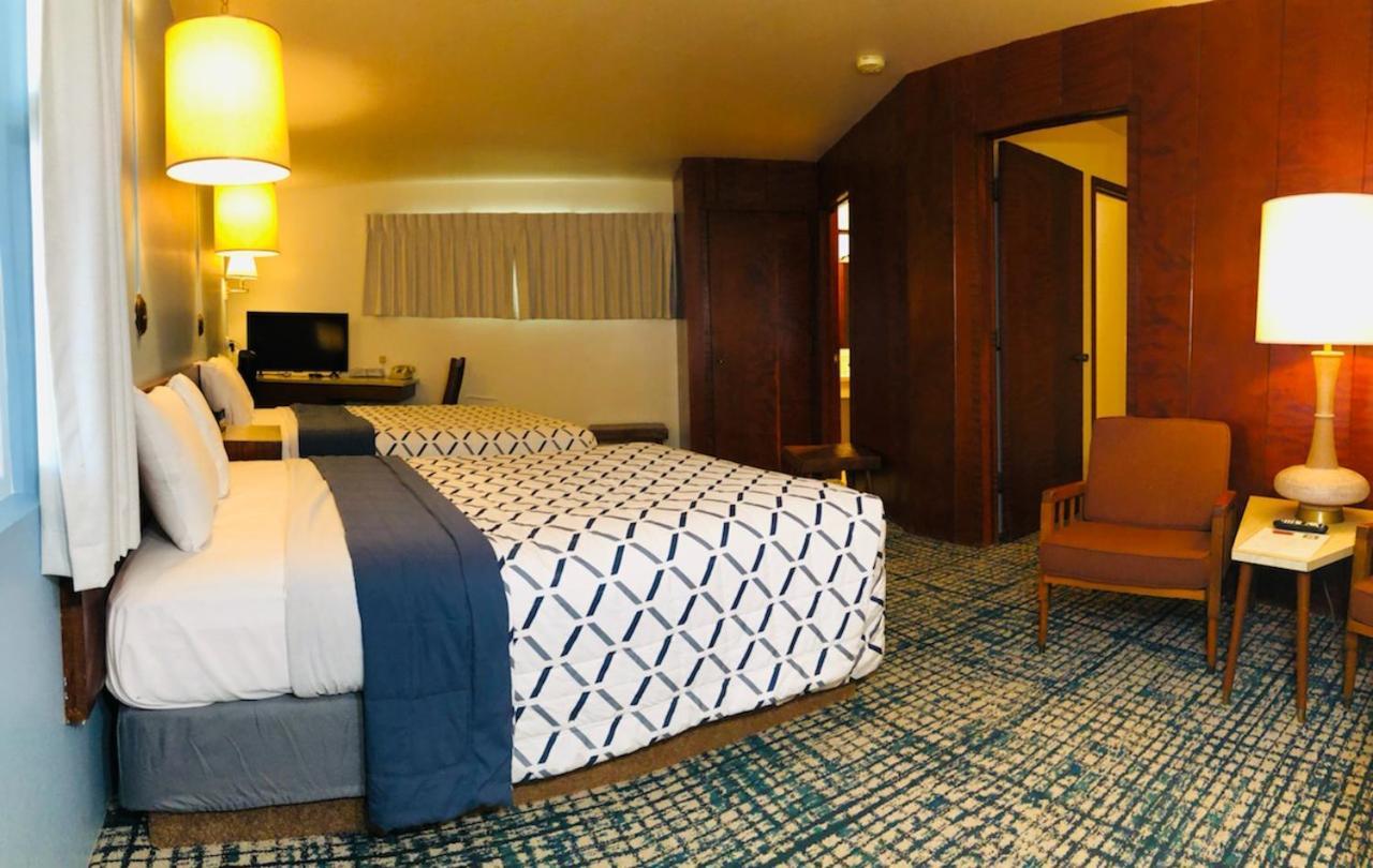 Curly Redwood Lodge Crescent City Buitenkant foto